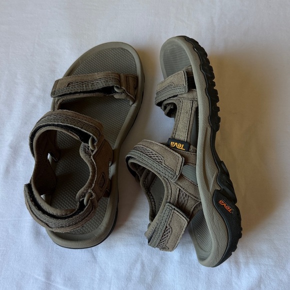 TEVA MEN HUDSON BUNGEE CORD SPORTS STAPPY LEATHER SANDALS✨✨ main image 4